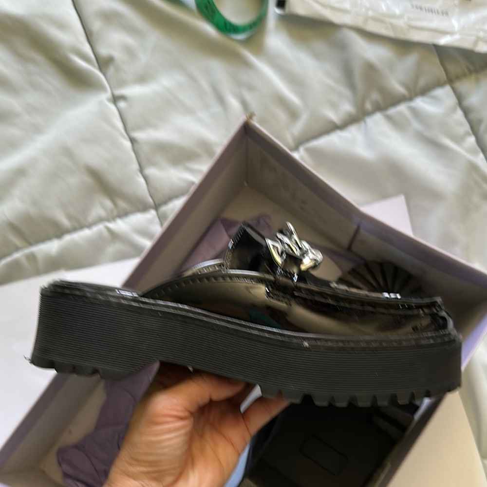 Madden Girl Black Chain Loafers  7 runs on the small side - Picture 7 of 13